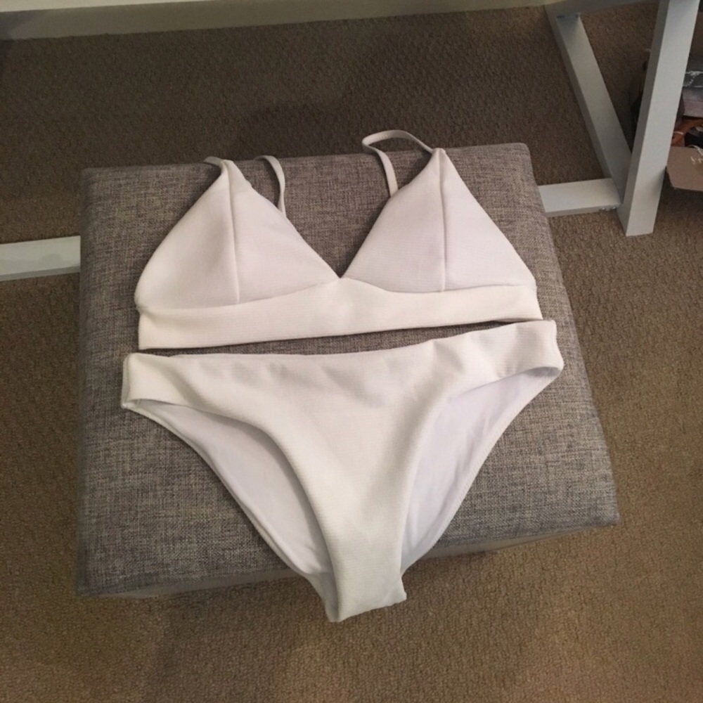 • Zaful White Bikini •